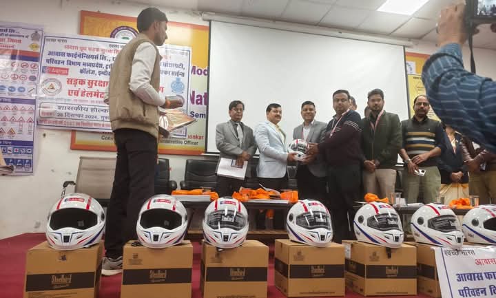 मुख्यमंत्री जनकल्याण अभियान के तहत परिवहन विभाग द्वारा विद्यार्थियों के लर्निंग लाइसेंस बनाने का नवाचार।