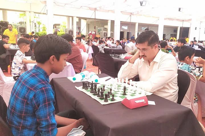 भंडारी पब्लिक स्कूल खण्डवा में राज्य स्तरीय ओपन सीनियर शतरंज प्रतियोगिता का हुआ शुभारंभ
