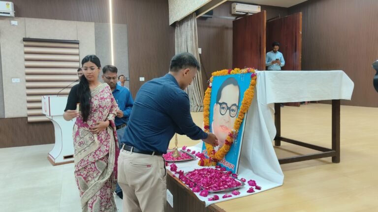 पश्चिम रेलवे रतलाम मंडल पर मनायी गई भारत रत्नडॉ. बी. आर. अम्बेडकर की जयंती