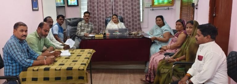 ओंकारेश्वर नगरपरिषद मे पीआईसी की बैठक संपन्न 19 प्रस्ताव सर्व समिति से पारित